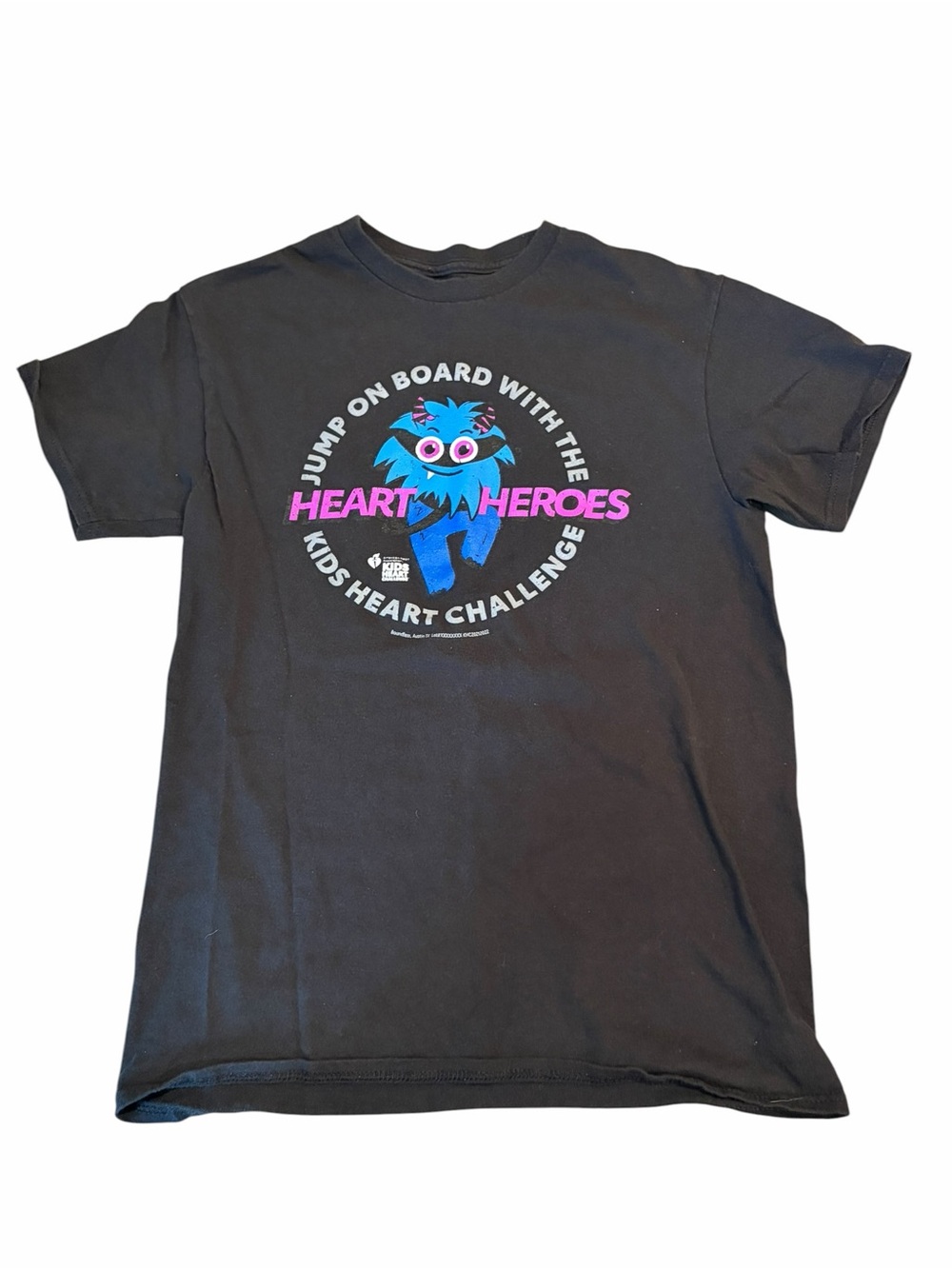 Kids Heart Challenge “Heart Heroes” Graphic Tee | Youth Large 🖤
